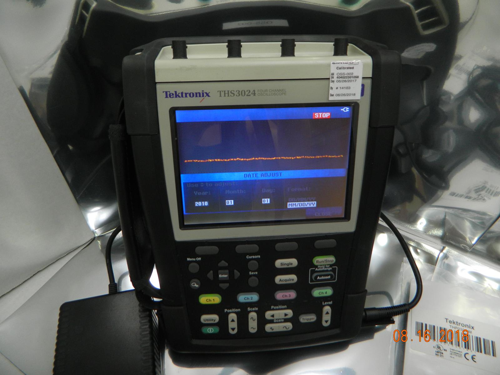Tektronix THS3024 200 MHz 4 CH Handheld Digital Storage Oscilloscope eBay
